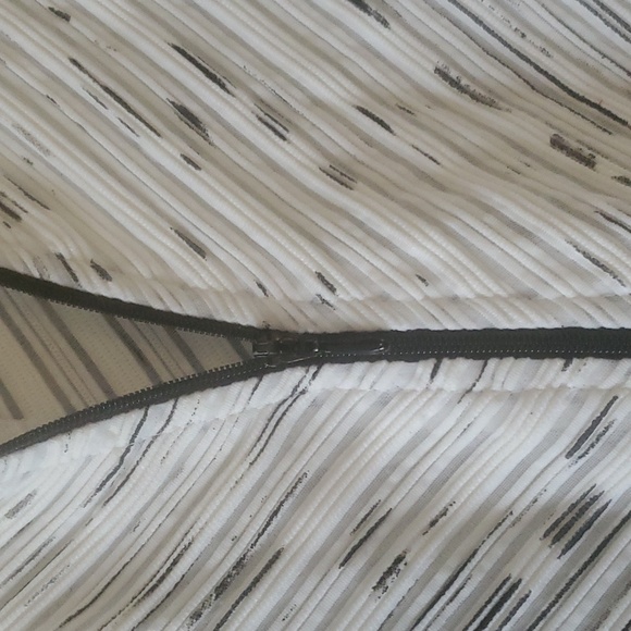 Joseph Ribkoff 8 - Picture 4 of 4